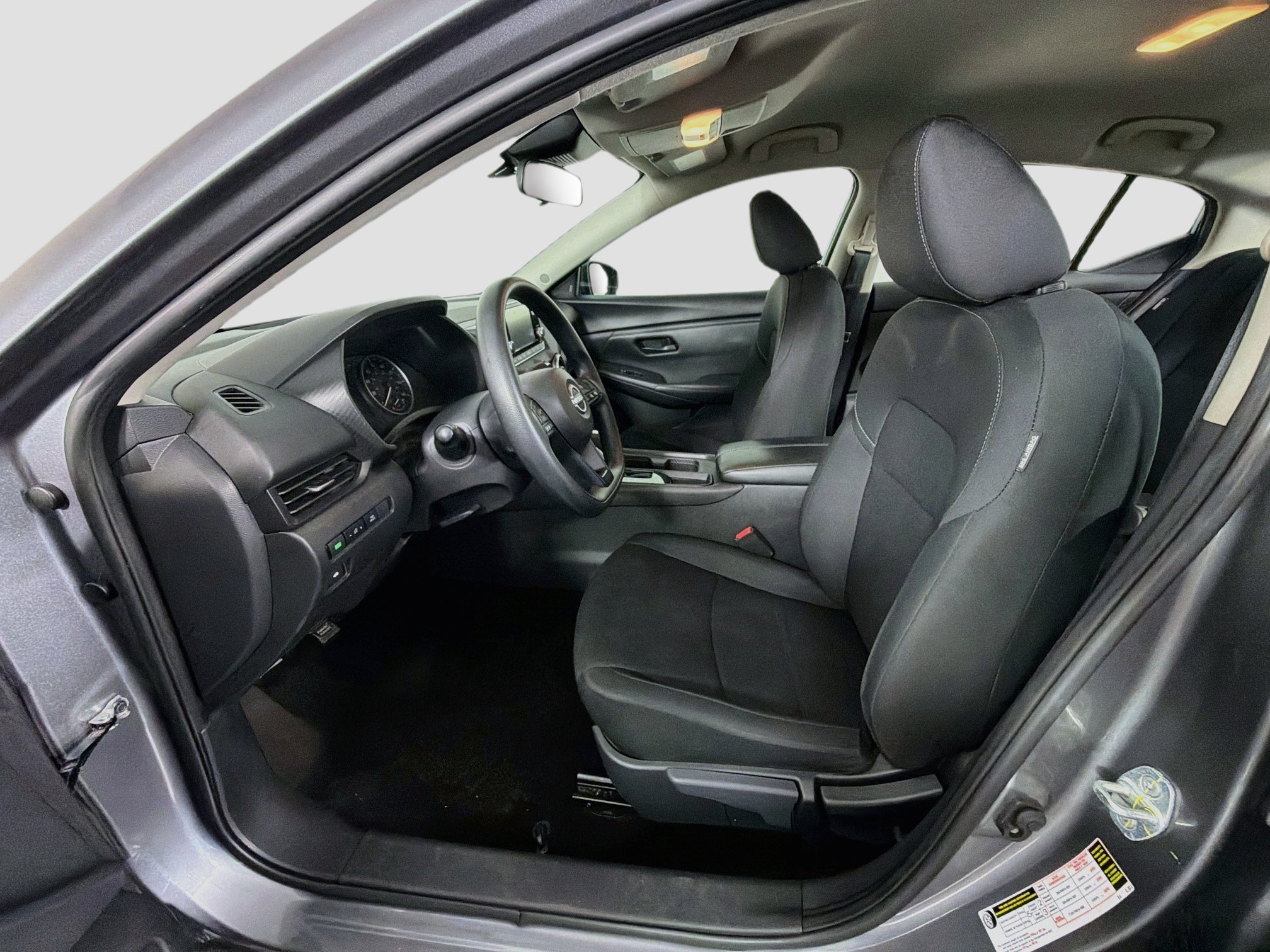 Used 2024 Nissan Sentra S FWD image 13