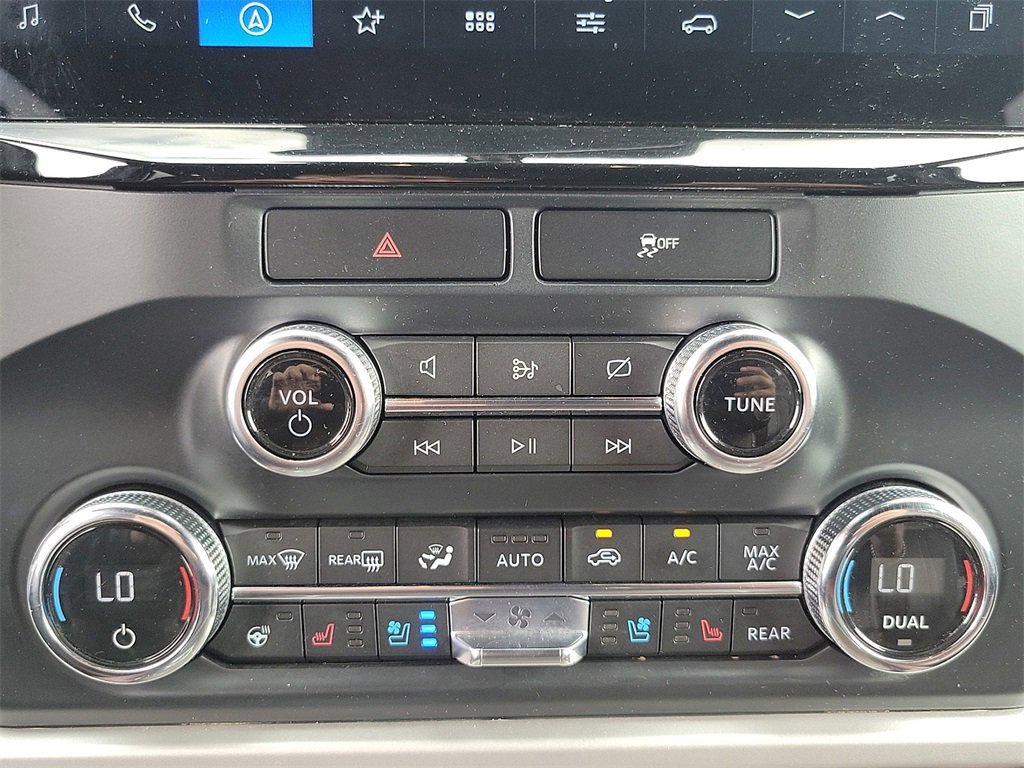 Used 2022 Ford Expedition Max Limited image 12