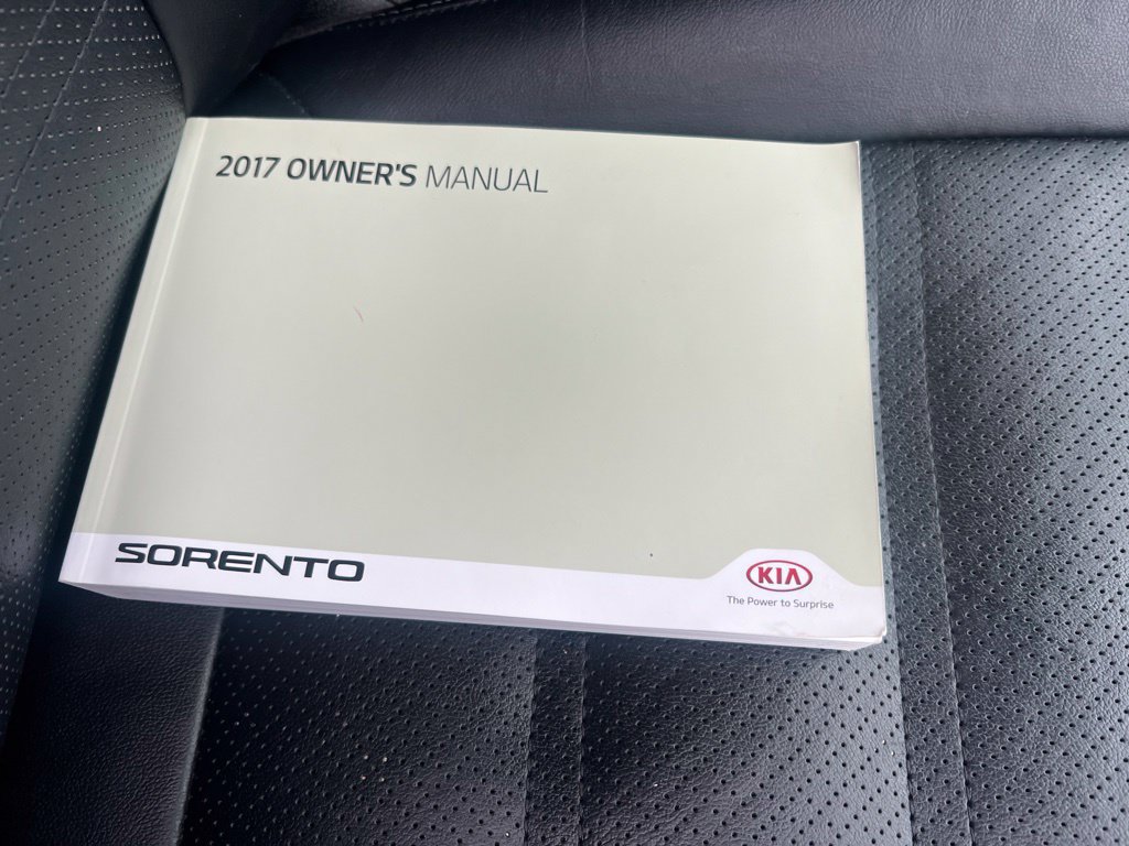 Used 2017 Kia Sorento EX w/ EX V6 Premium Package AWD/4WD image 25