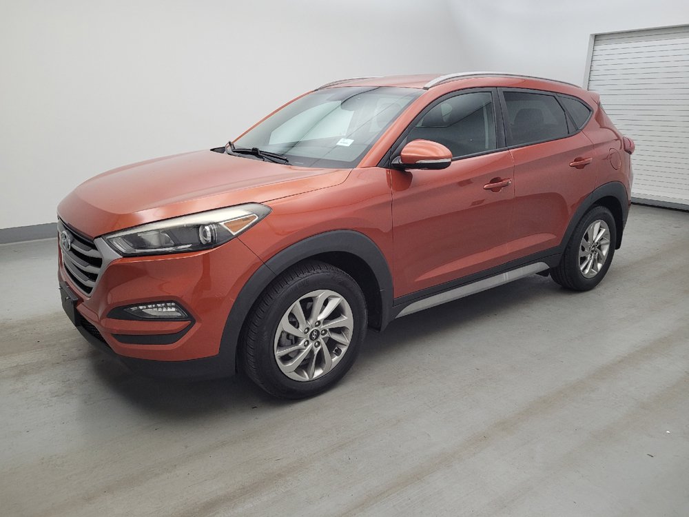 Used 2017 Hyundai Tucson SE Plus w/ Cargo Package AWD/4WD image 2