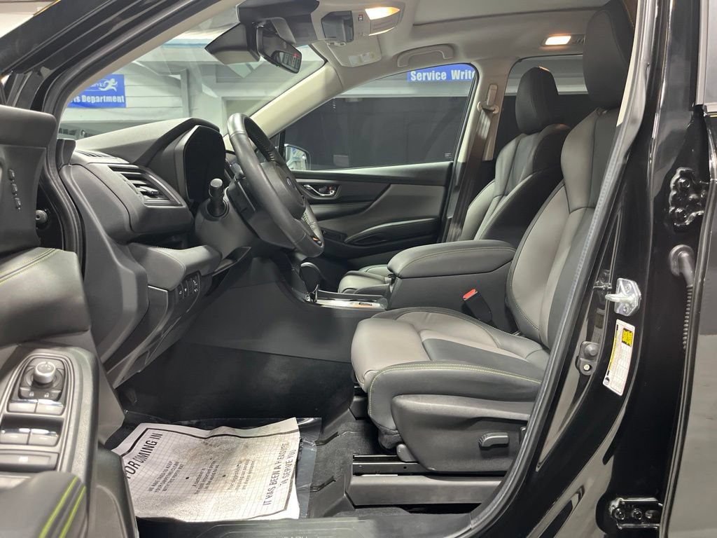 Used 2023 Subaru Ascent Onyx Edition Limited AWD/4WD image 11