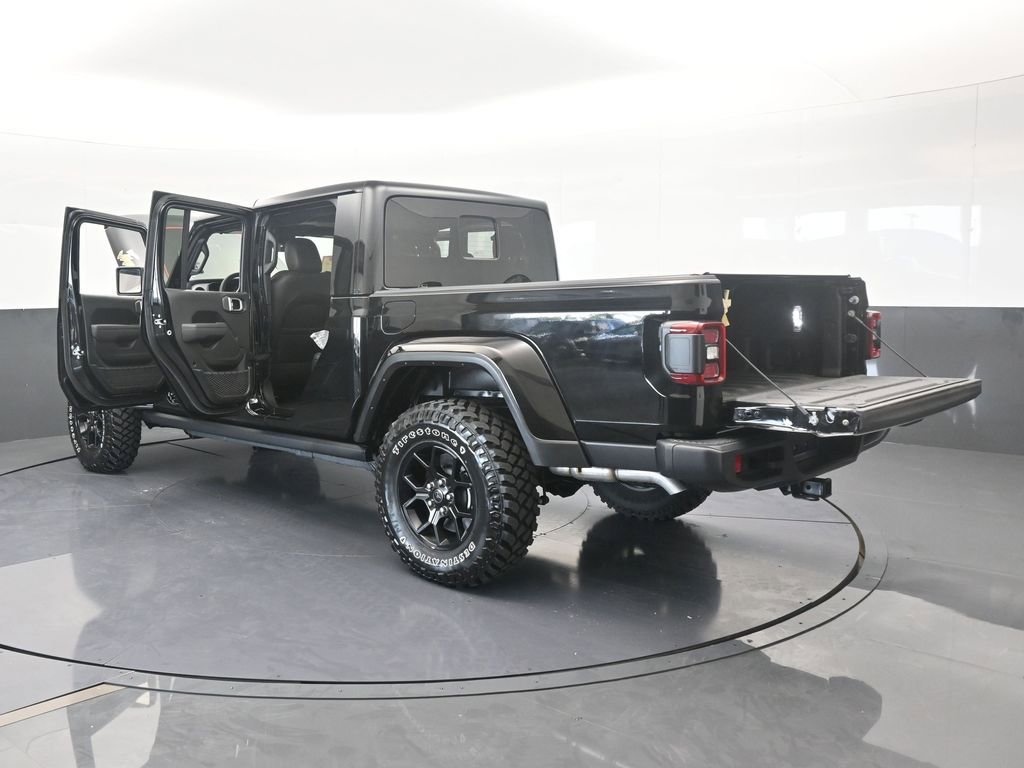 Used 2024 Jeep Gladiator Sport image 77
