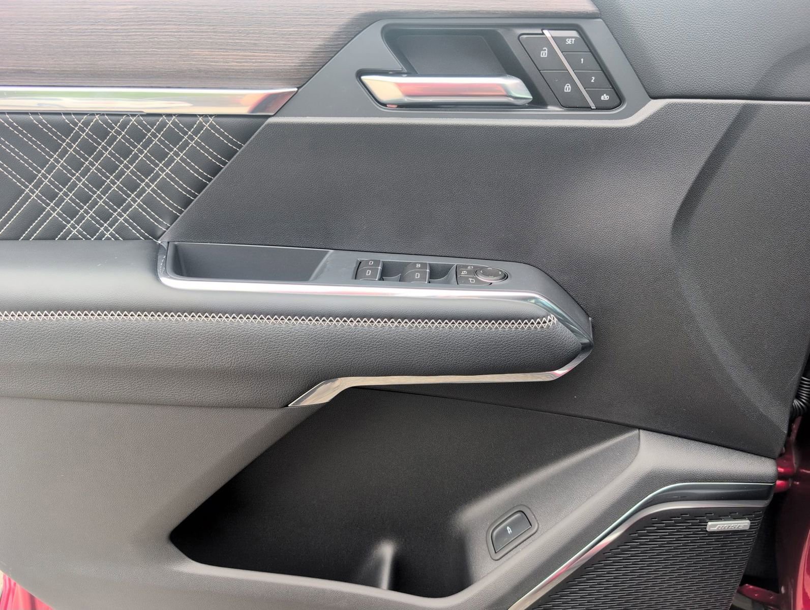 New 2026 GMC Acadia Denali FWD image 15