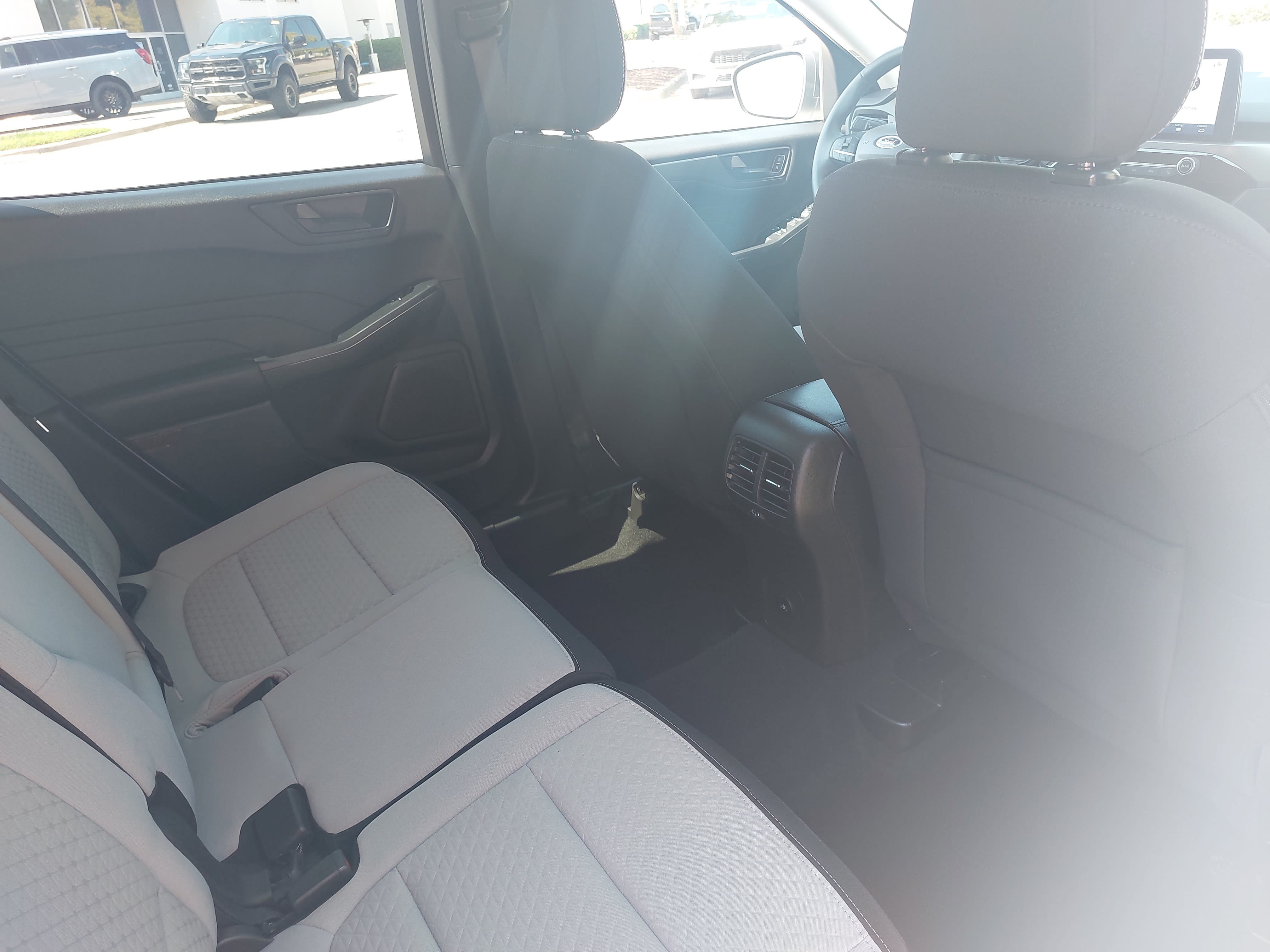 Used 2024 Ford Escape Active FWD image 11