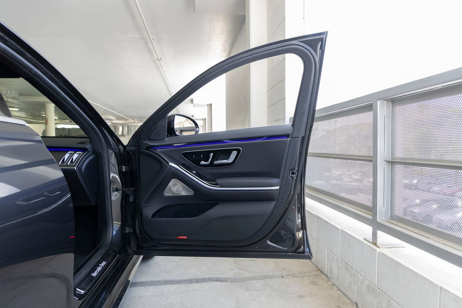 Certified 2023 Mercedes-Benz S 500 4MATIC image 25