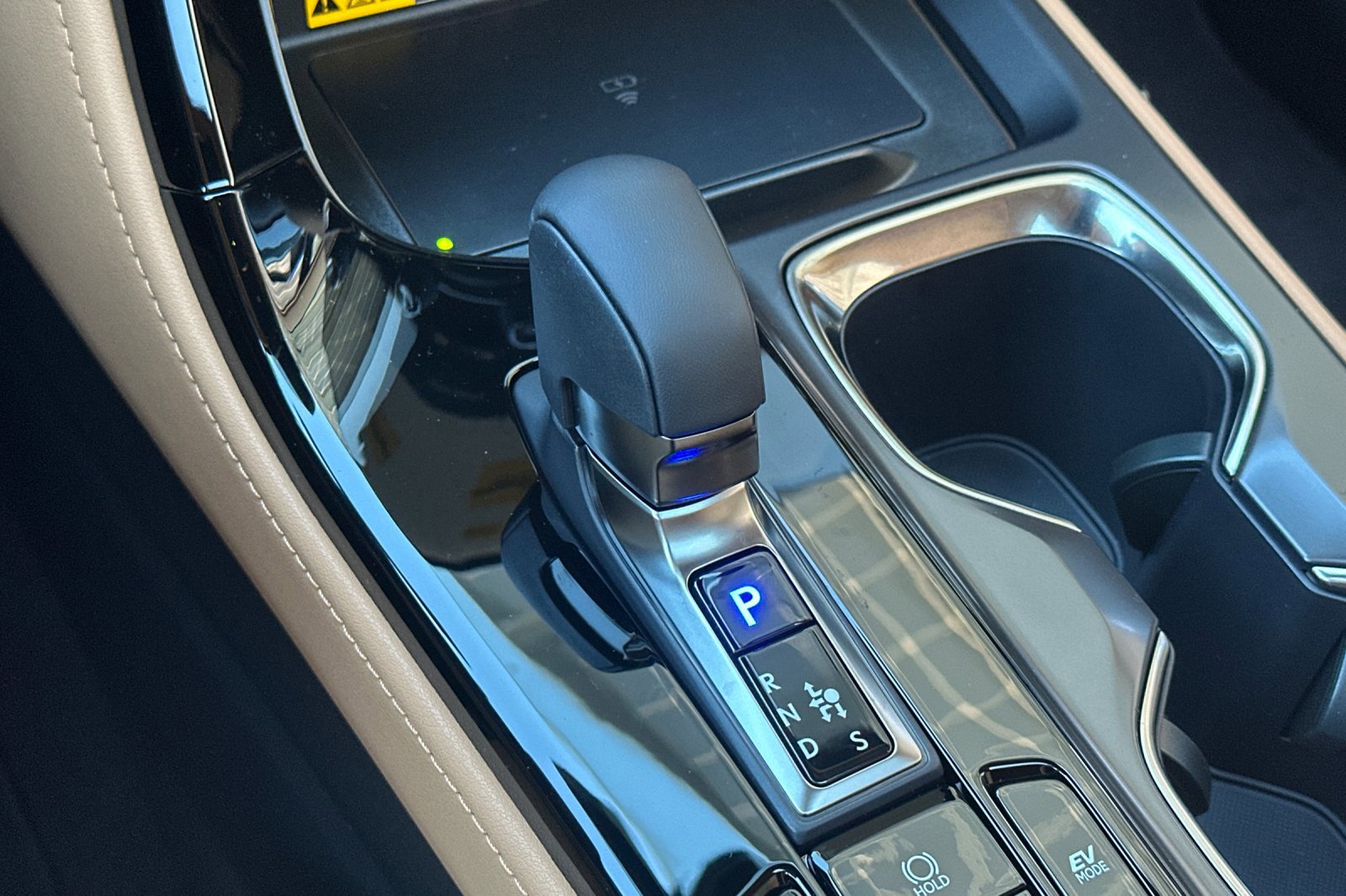 New 2026 Lexus NX 350h AWD w/ Premium Package image 21