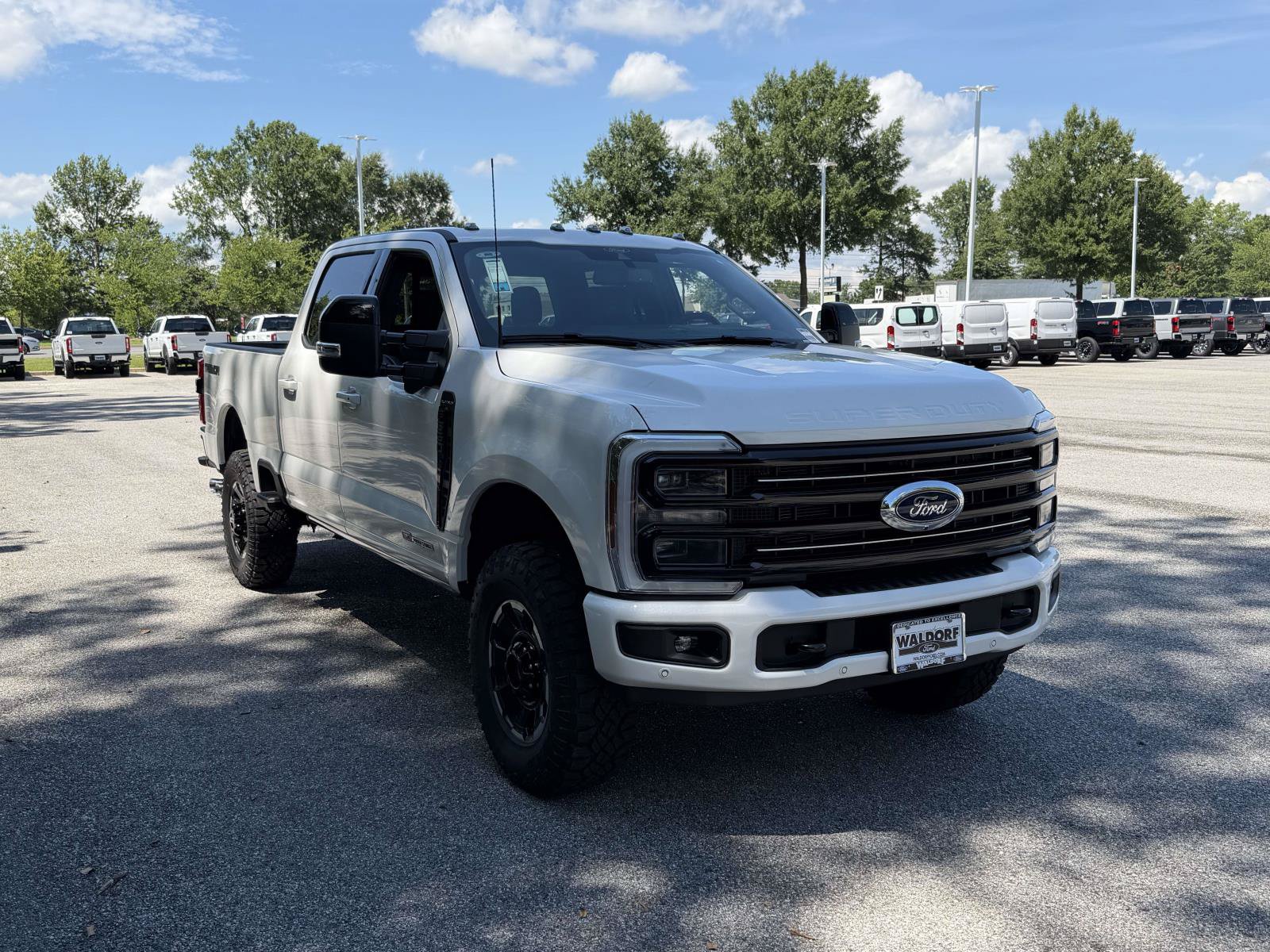 New 2026 Ford F350 Platinum w/ Tremor Off-Road Package AWD/4WD image 1