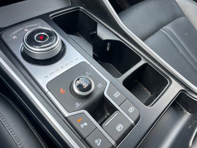 Used 2024 Kia Sorento EX image 24