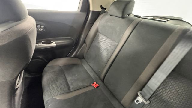 Used 2011 Nissan Juke SV FWD image 14