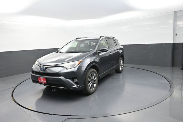 Used 2018 Toyota RAV4 Limited AWD/4WD image 36