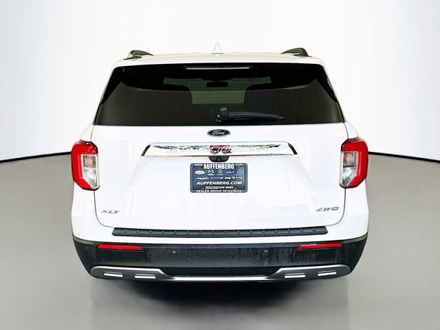 Used 2021 Ford Explorer XLT w/ Equipment Group 202A image 6