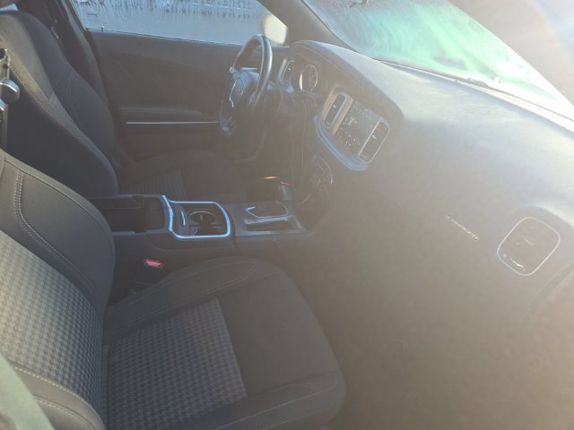 Used 2023 Dodge Charger SXT RWD image 6