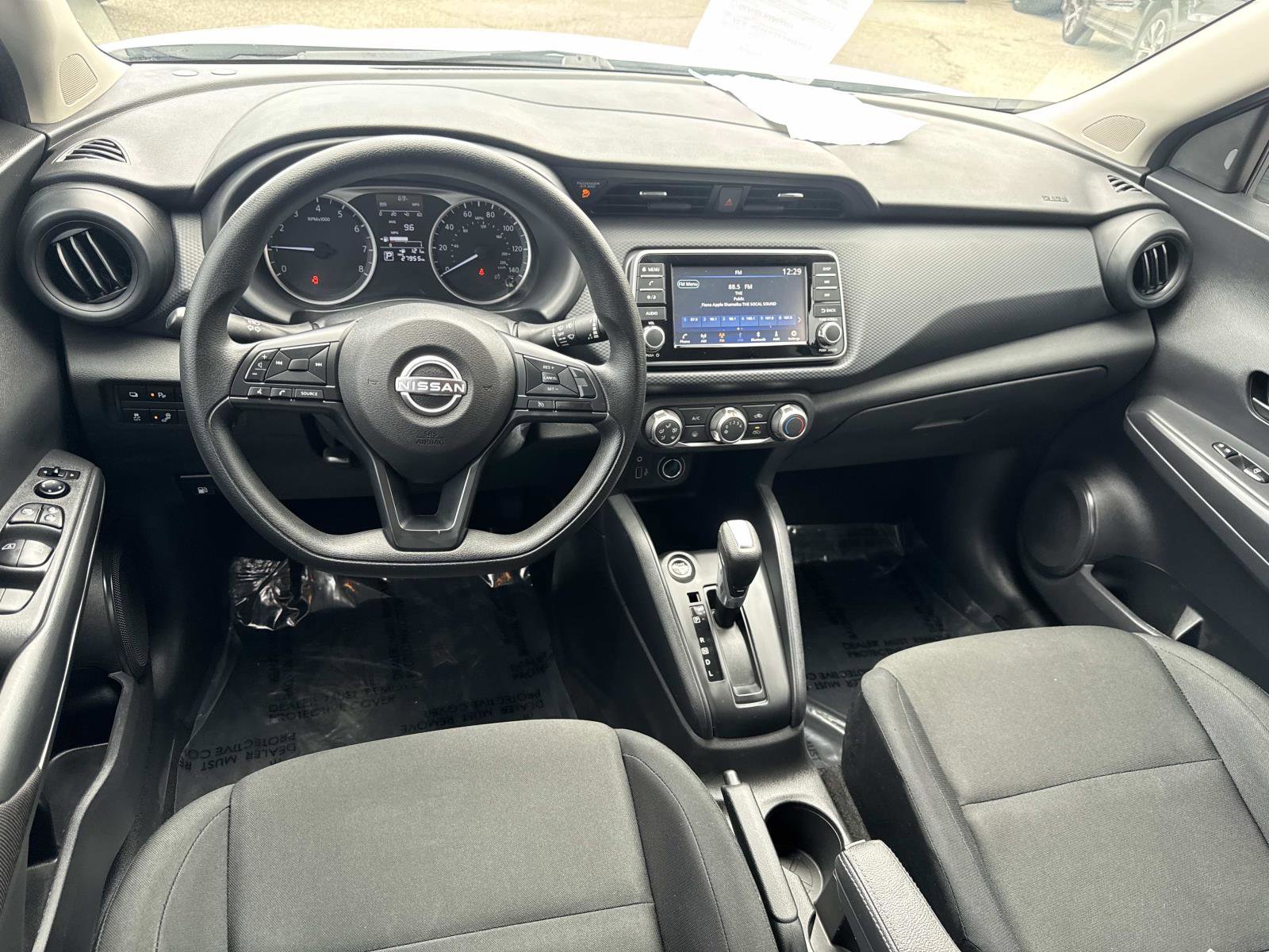 Used 2024 Nissan Kicks S FWD image 7