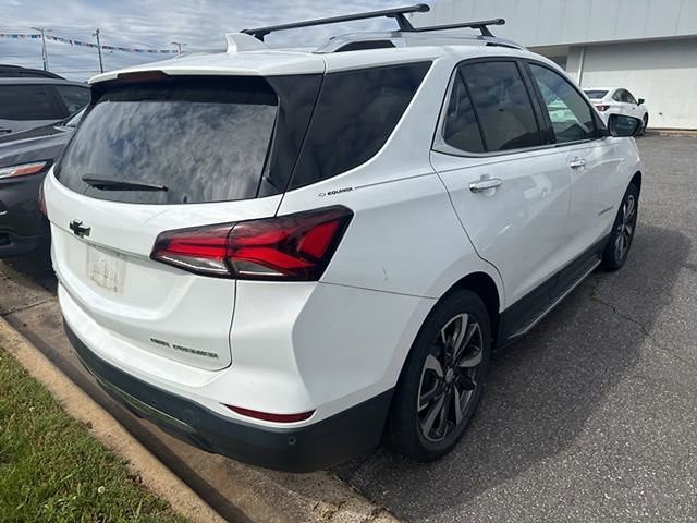 Used 2022 Chevrolet Equinox Premier AWD/4WD image 4