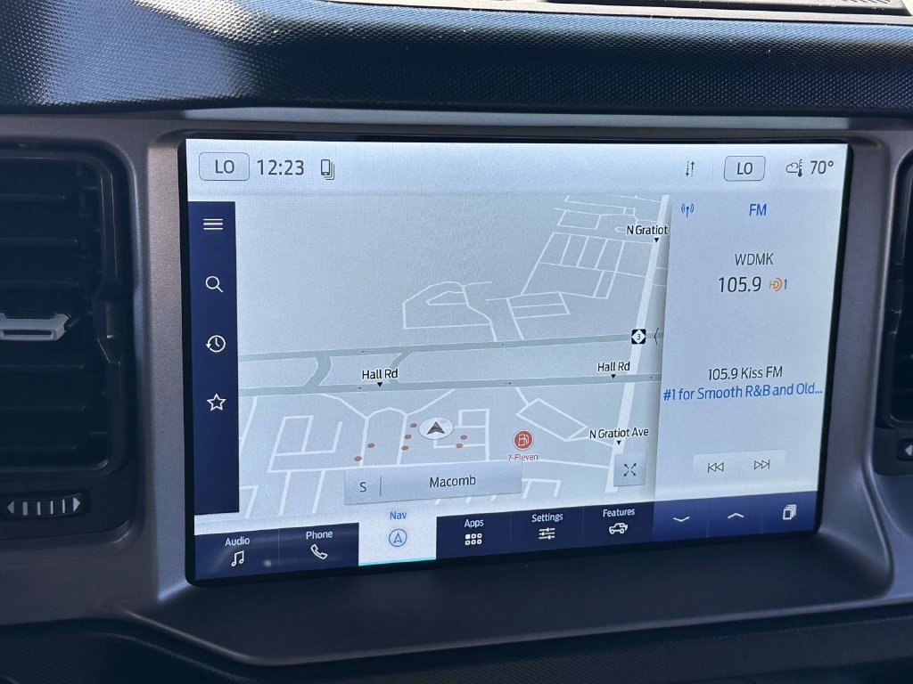 Certified 2022 Ford Bronco Outer Banks AWD/4WD image 18