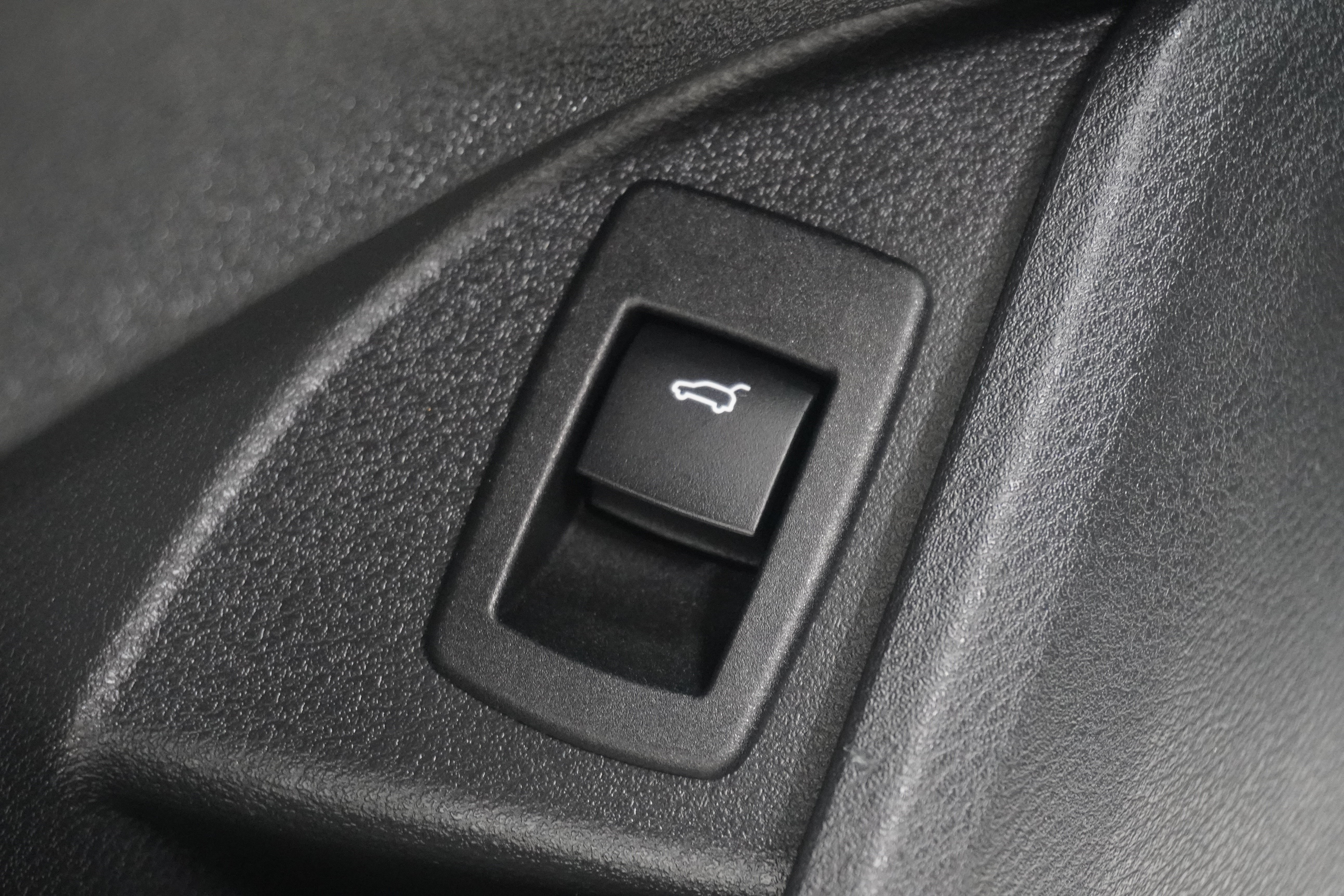 Used 2018 BMW X1 sDrive28i FWD image 24