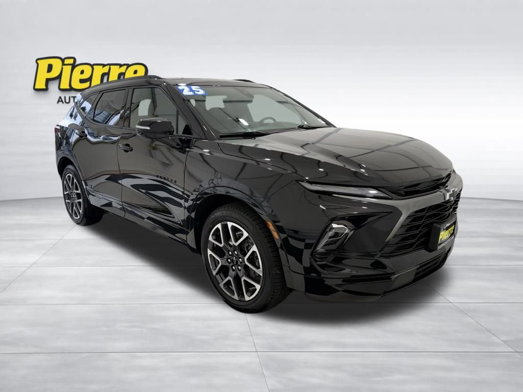 Used 2025 Chevrolet Blazer RS image 6
