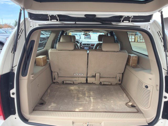 Used 2012 Chevrolet Suburban LTZ AWD/4WD image 10