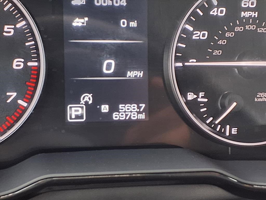 Used 2025 Subaru Outback Premium image 12