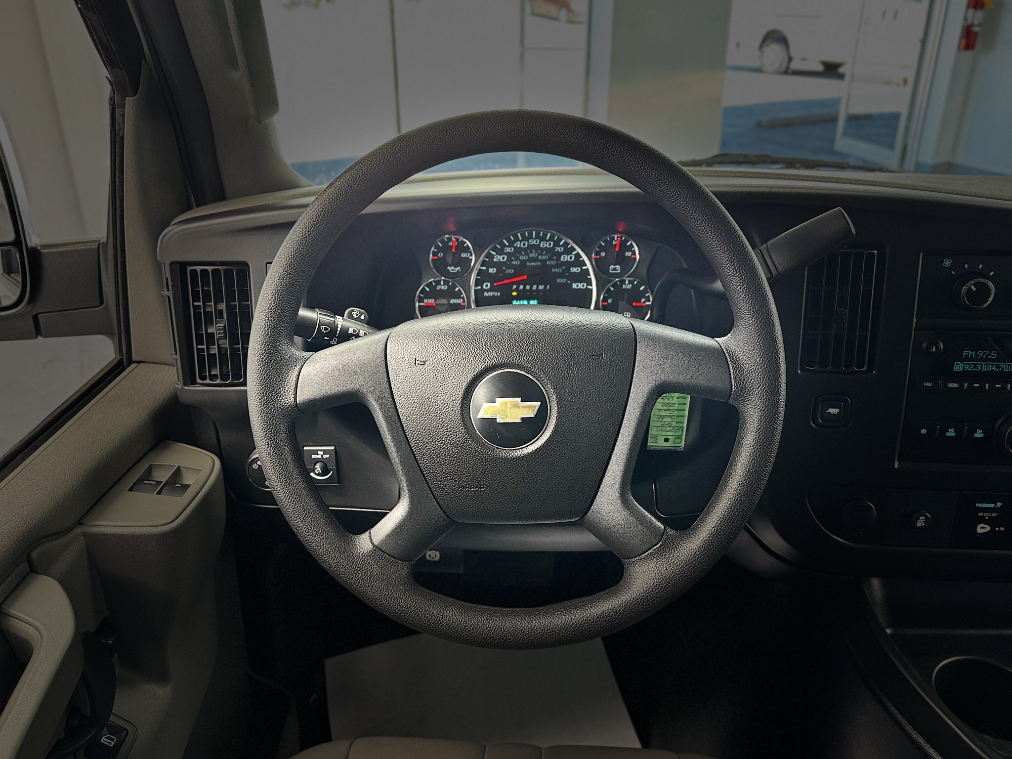 Used 2019 Chevrolet Express 2500 RWD image 14