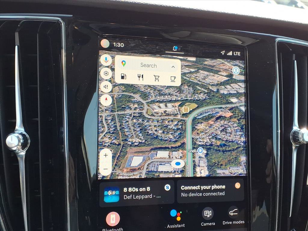 Certified 2025 Volvo V60 B5 Cross Country Plus image 20