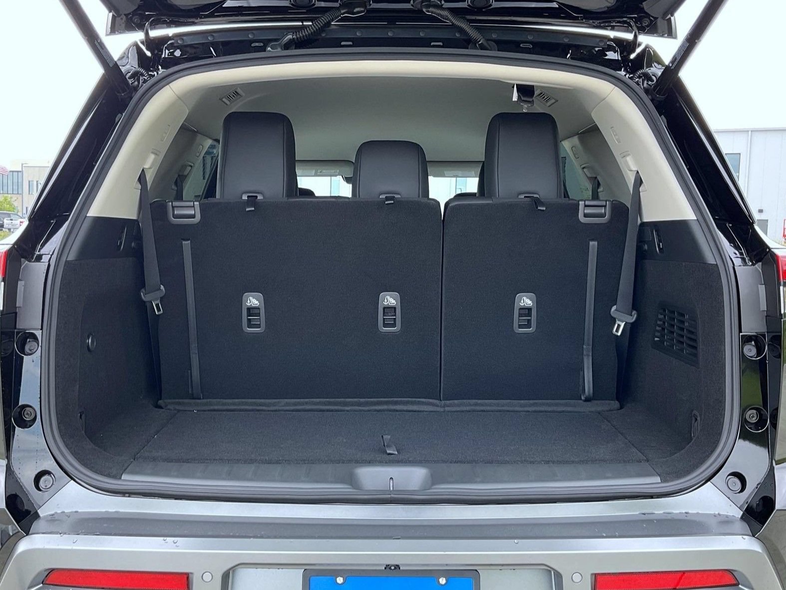New 2026 Nissan Pathfinder SL AWD/4WD image 24