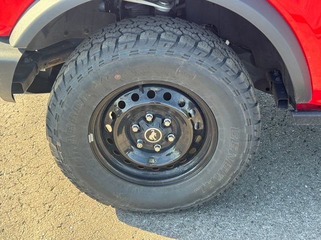 Used 2023 Ford Bronco Black Diamond AWD/4WD image 10