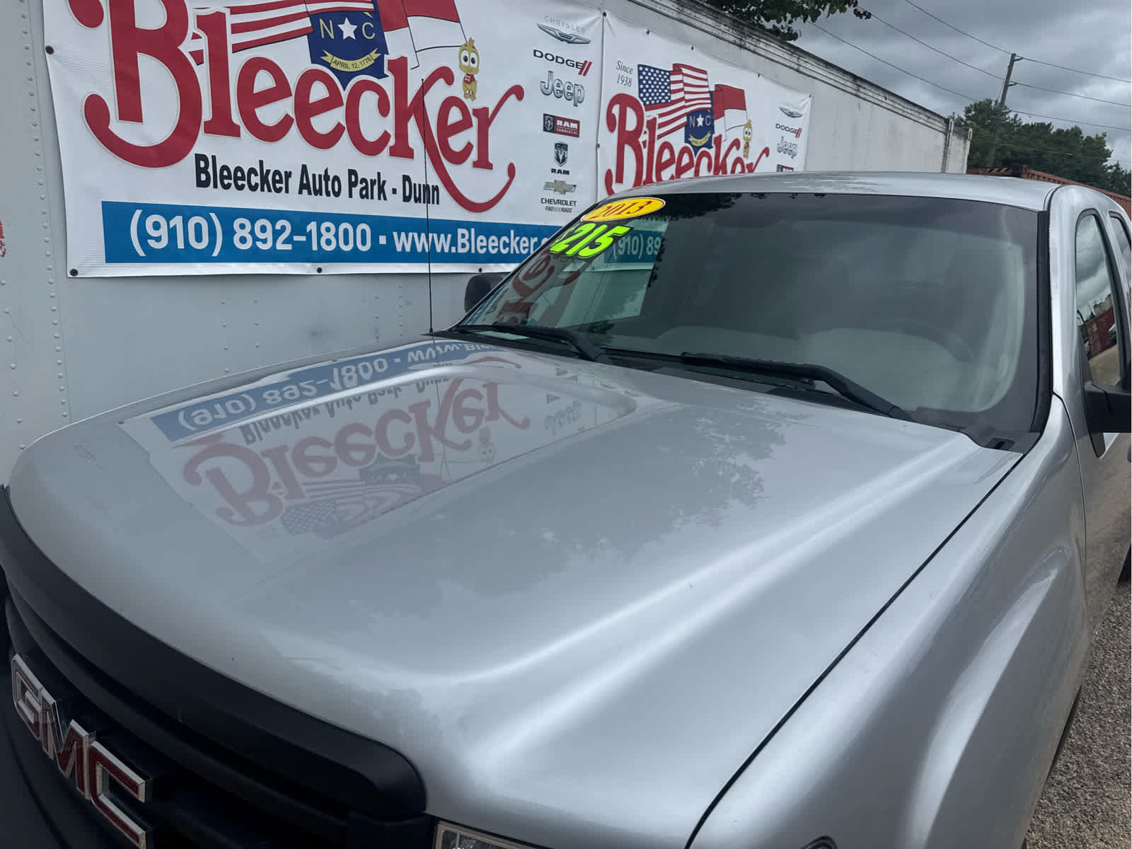 Used 2013 GMC Sierra 1500 W/T RWD image 9