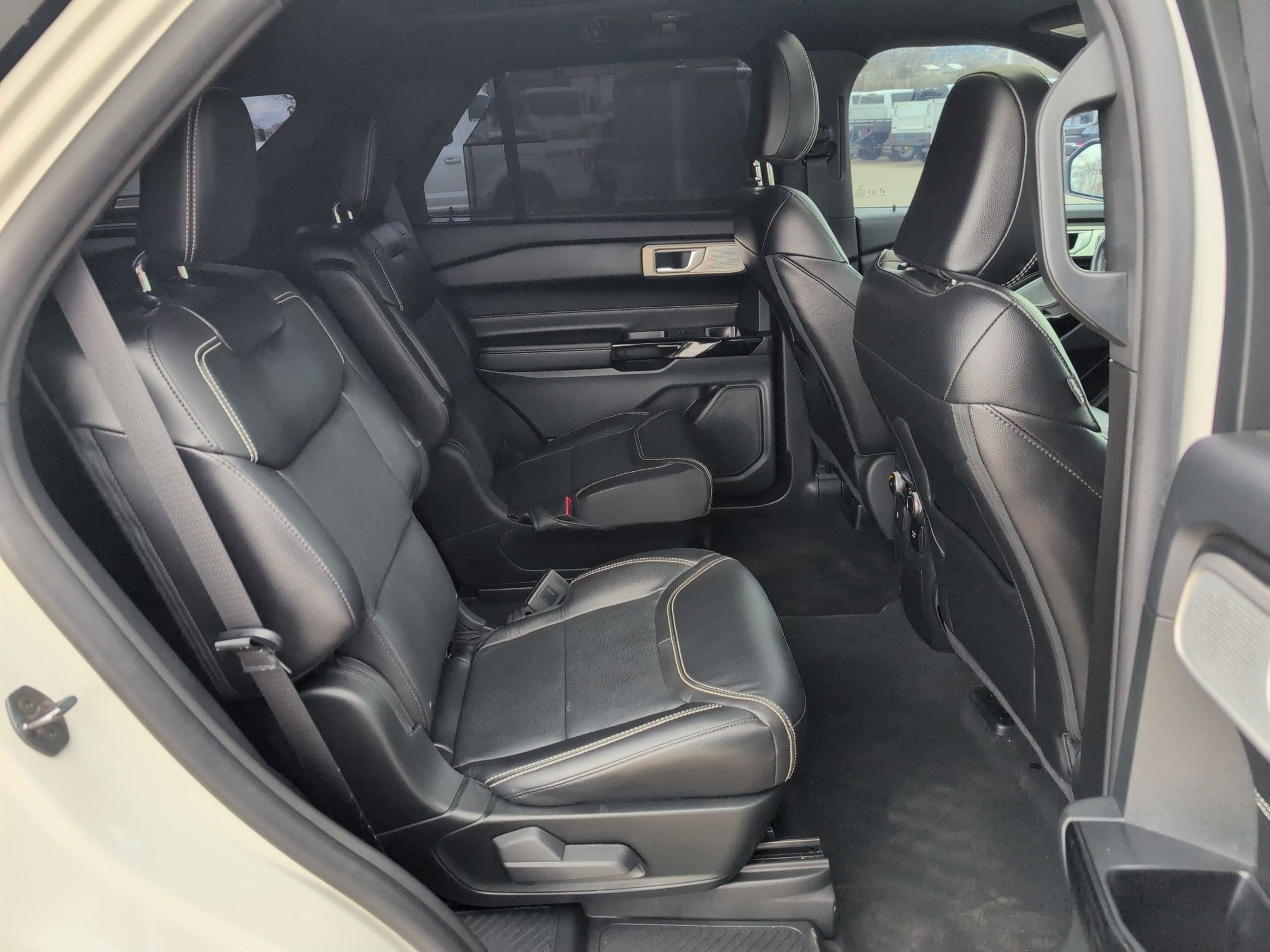 Used 2023 Ford Explorer ST w/ Equipment Group 401A image 29