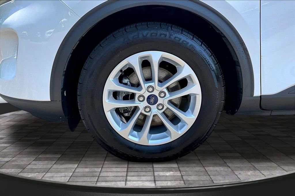 Used 2020 Ford Escape SE FWD image 35