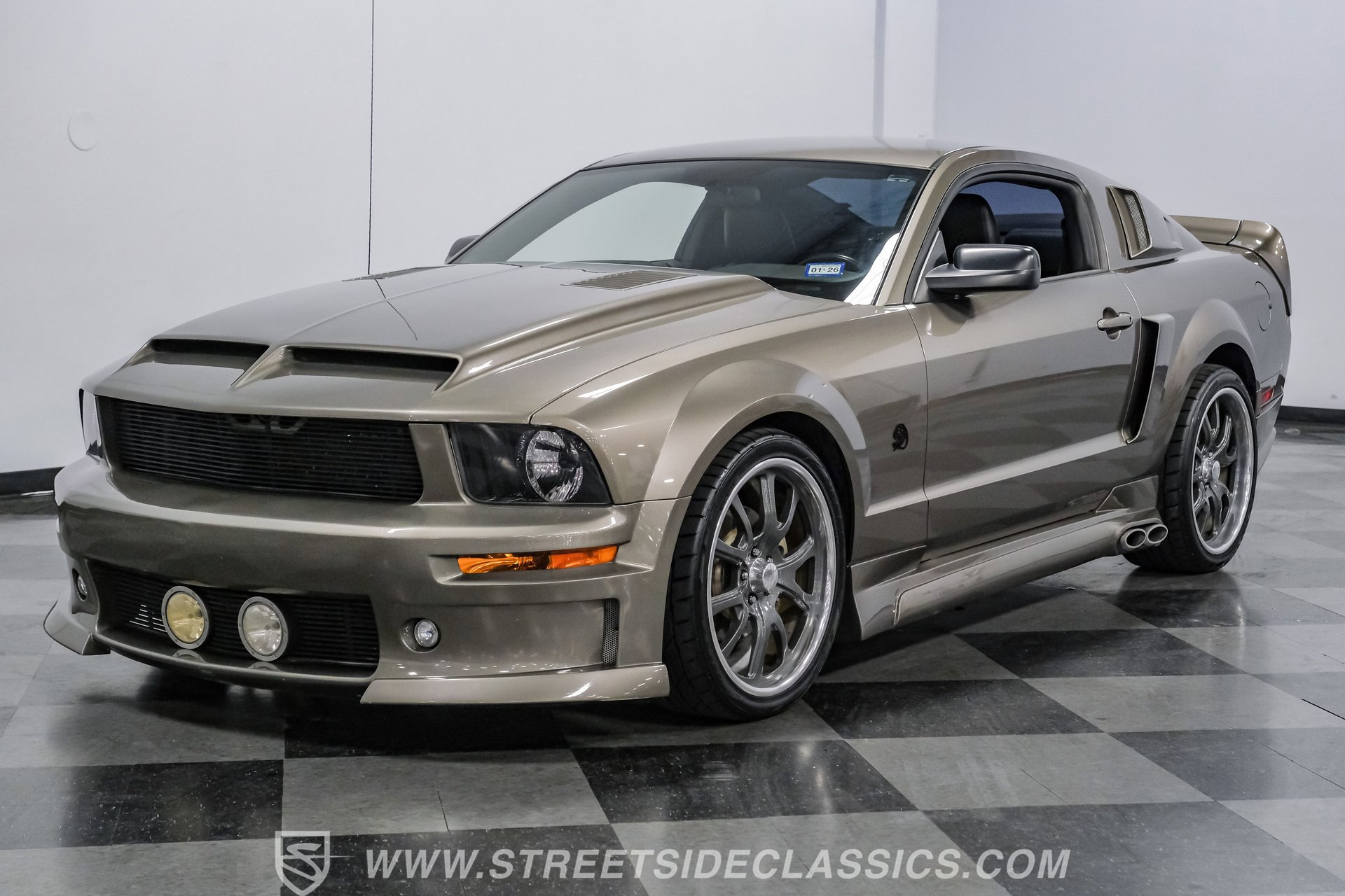 Used 2005 Ford Mustang GT image 18