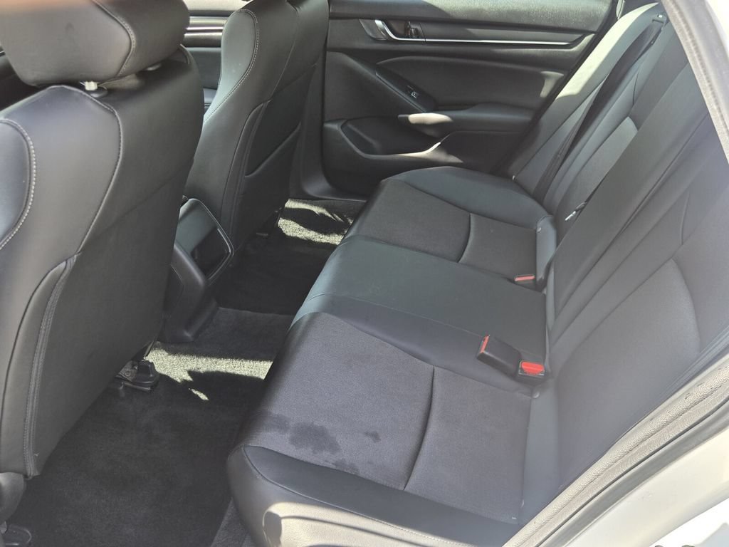 Used 2020 Honda Accord Sport image 11