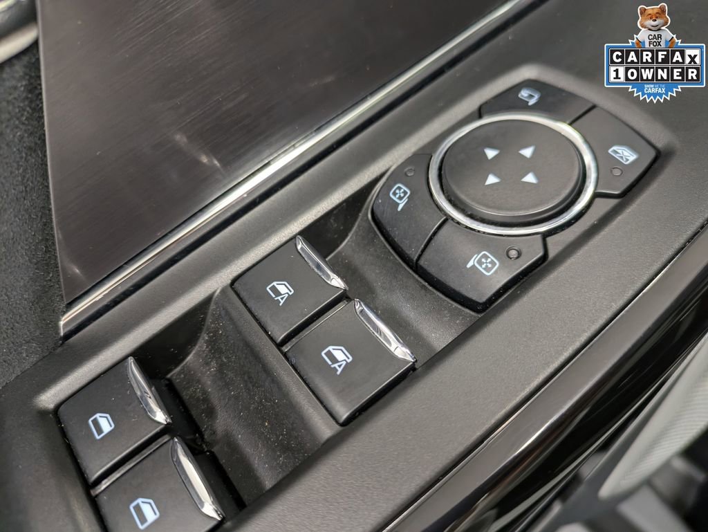 Used 2025 Ford F150 Lightning Platinum image 12