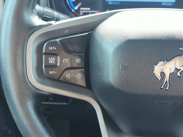 Used 2023 Ford Bronco Wildtrak image 18