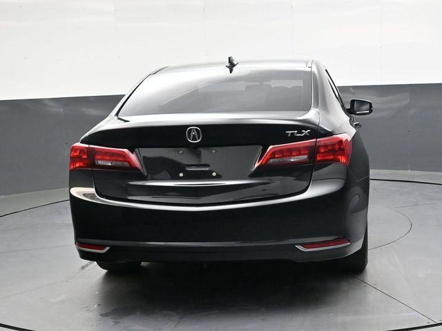 Used 2017 Acura TLX FWD image 4