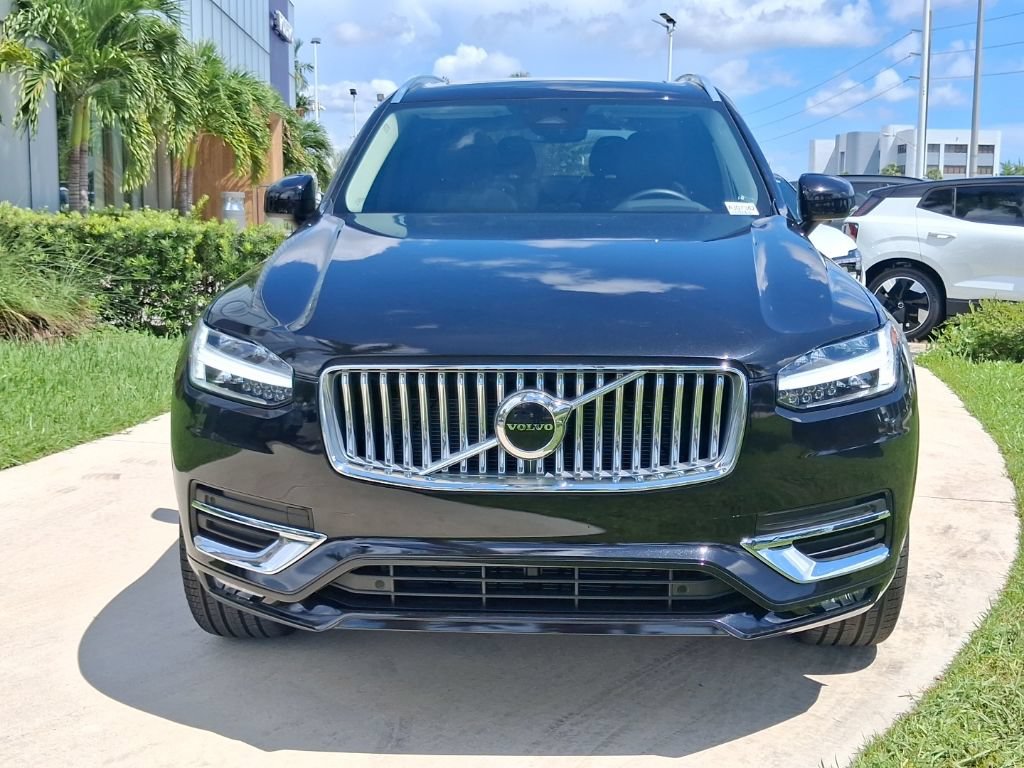 Certified 2025 Volvo XC90 B5 Core w/ Protection Package Premier AWD/4WD video 2
