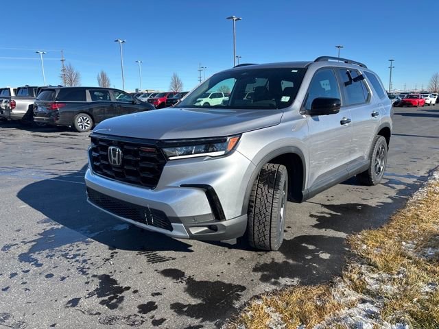 New 2025 Honda Pilot TrailSport image 7