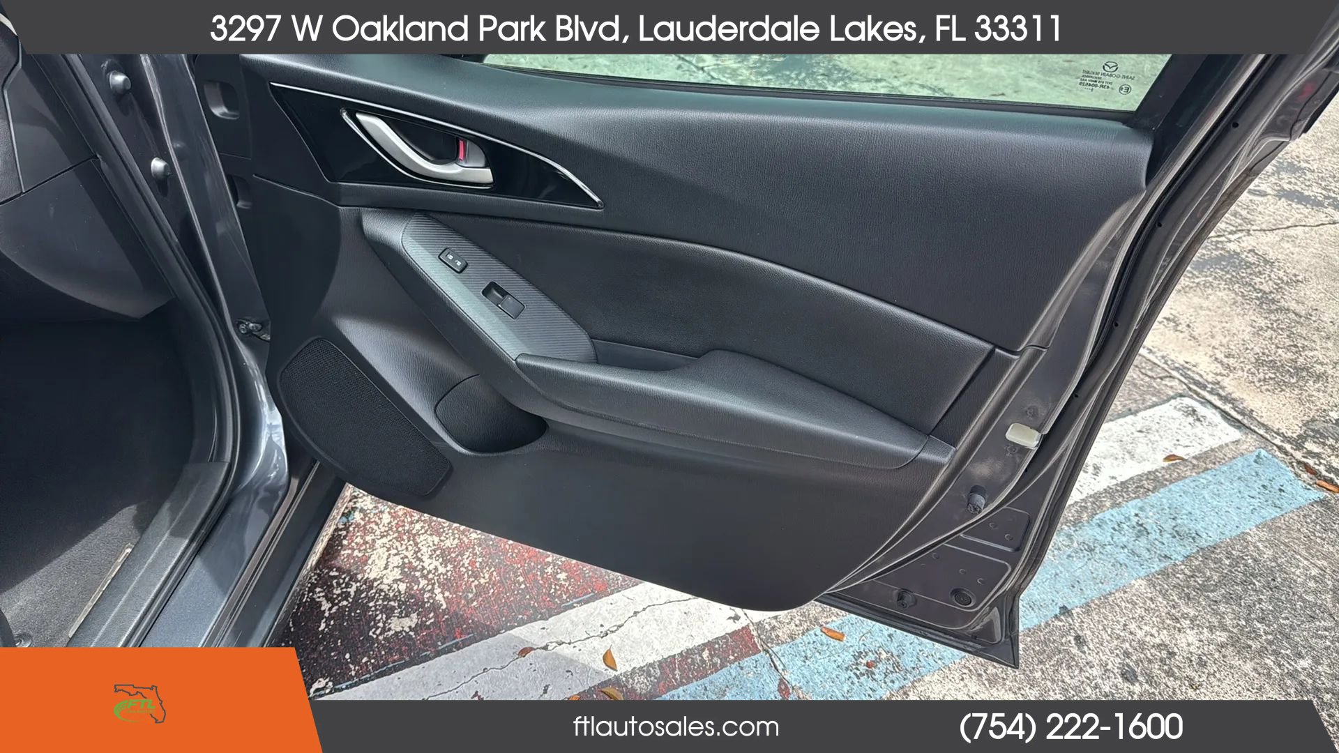 Used 2016 MAZDA MAZDA3 i Sport FWD image 37