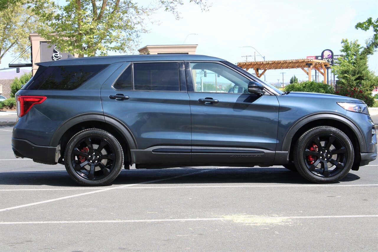 Used 2022 Ford Explorer ST w/ Equipment Group 401A AWD/4WD image 9