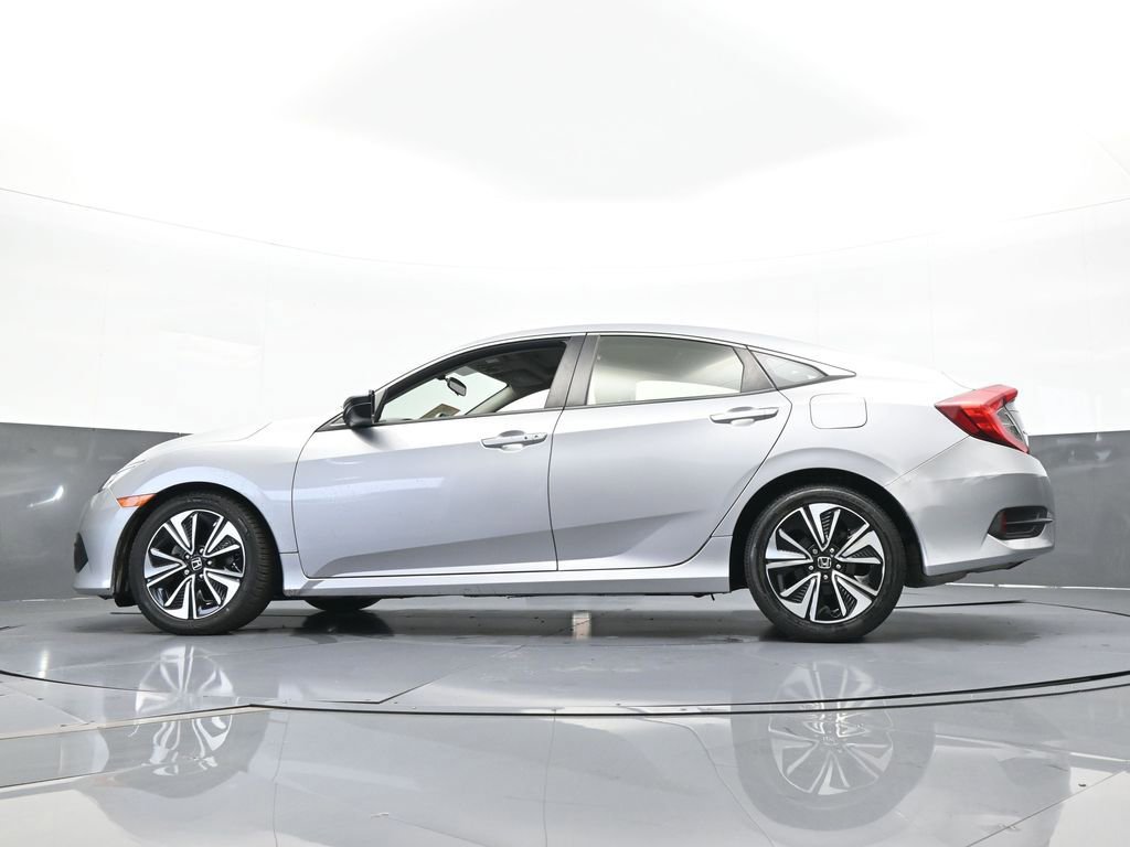 Used 2018 Honda Civic EX-T image 45
