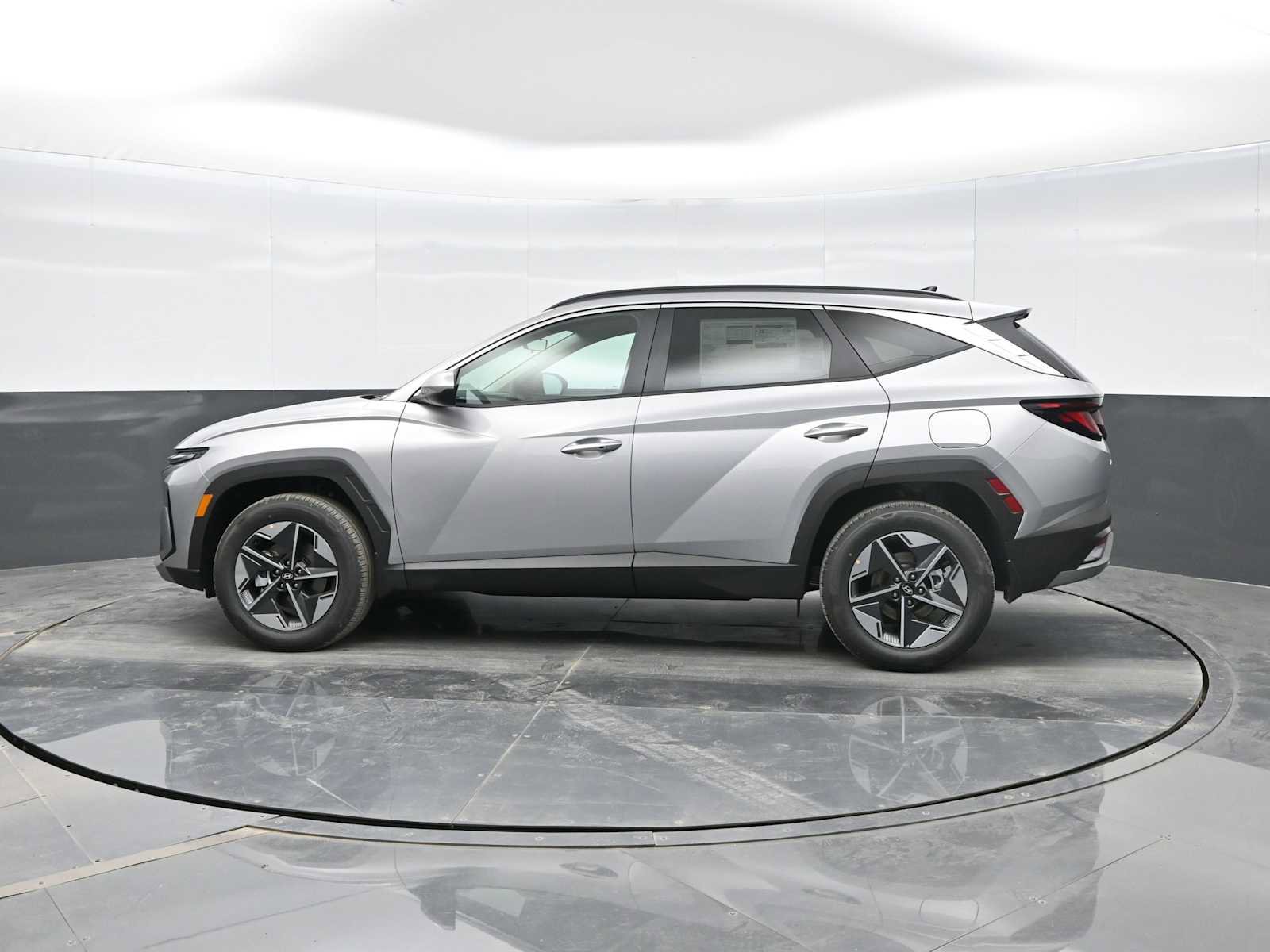 New 2026 Hyundai Tucson SEL image 5