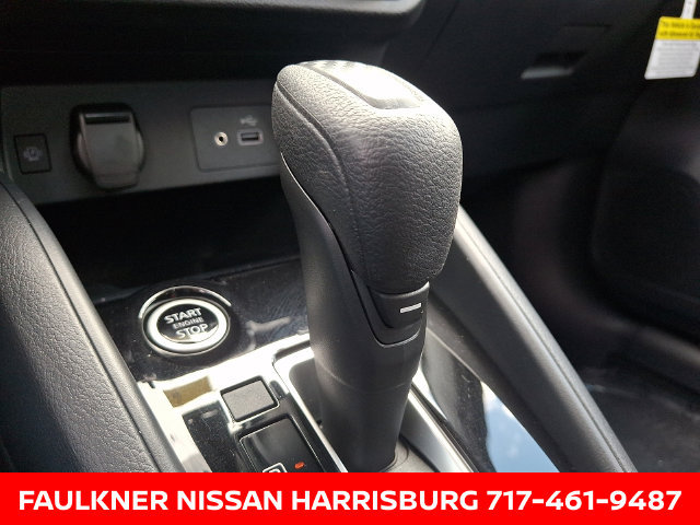 Certified 2025 Nissan Versa SV w/ Trunk Package FWD image 14