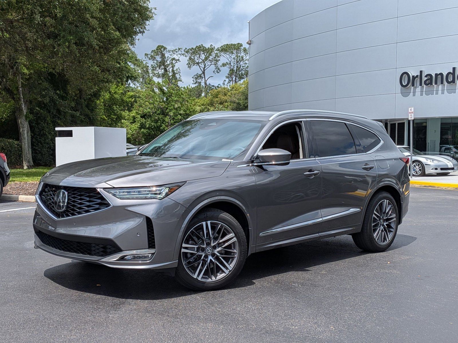 Used 2025 Acura MDX SH-AWD w/ Advance Package image 1