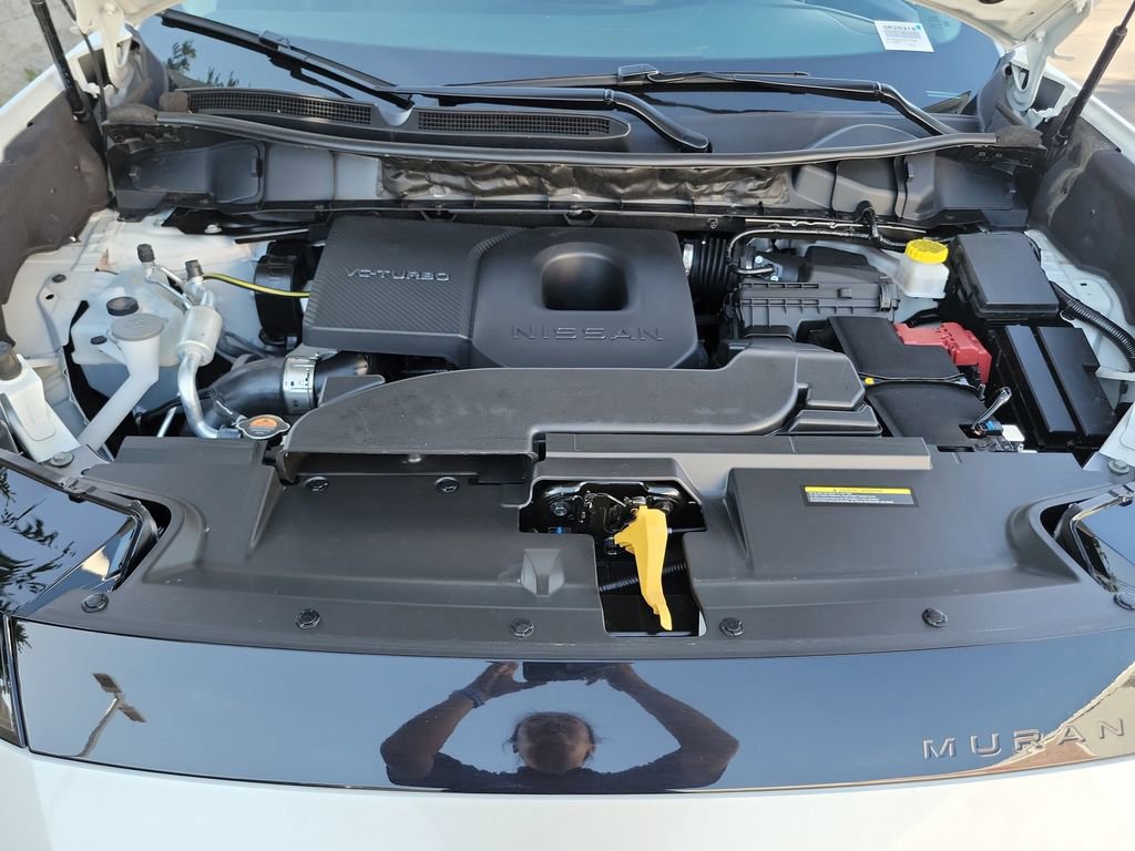 Used 2025 Nissan Murano SV image 26