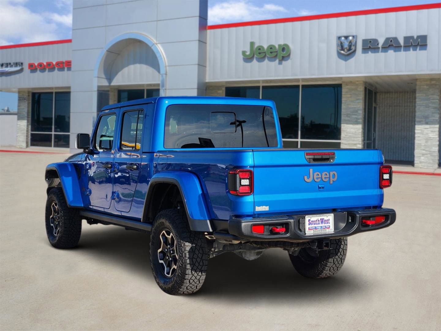 Used 2020 Jeep Gladiator Rubicon AWD/4WD image 4