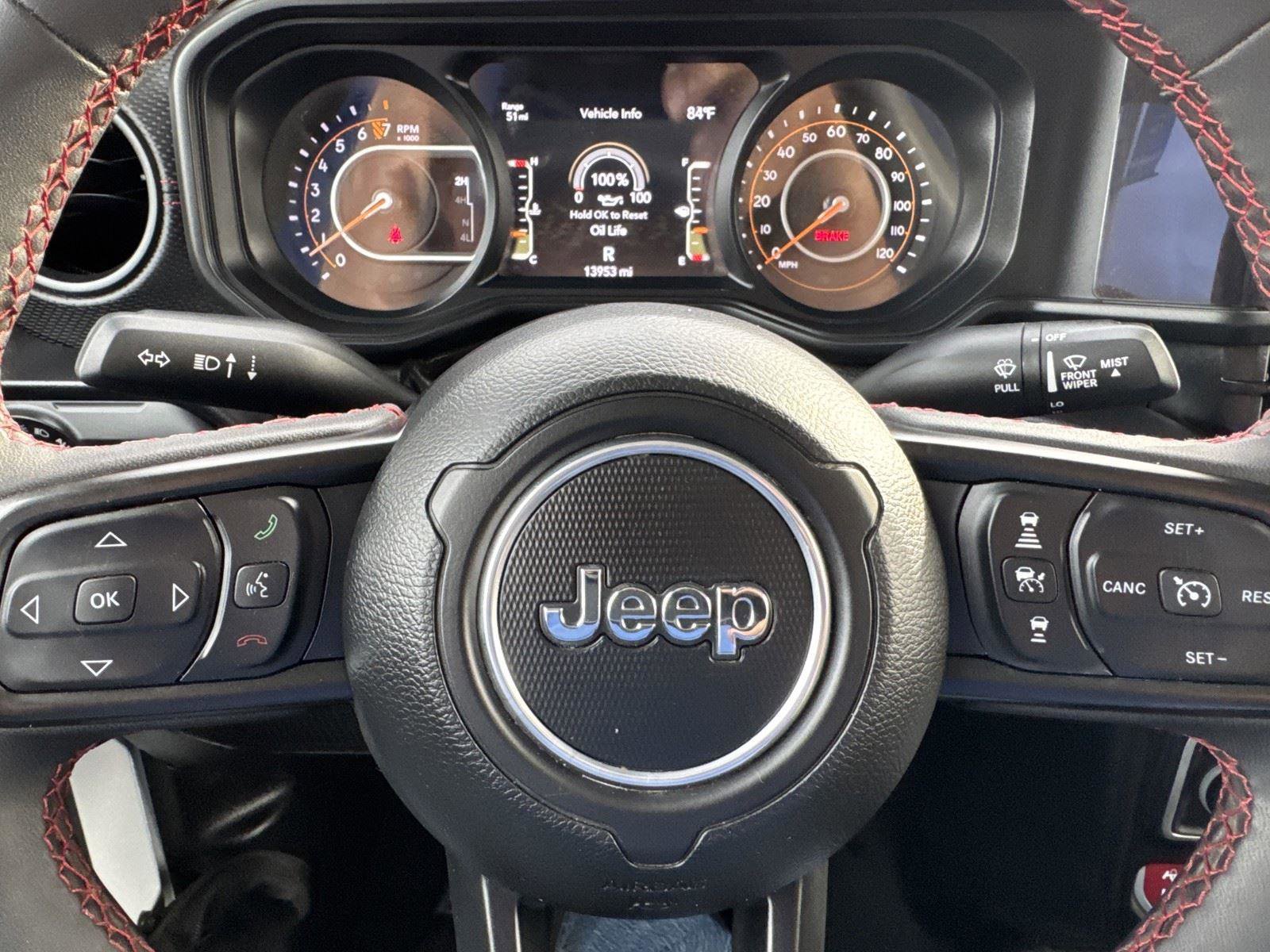 Certified 2025 Jeep Gladiator Rubicon w/ Convenience Group AWD/4WD image 23