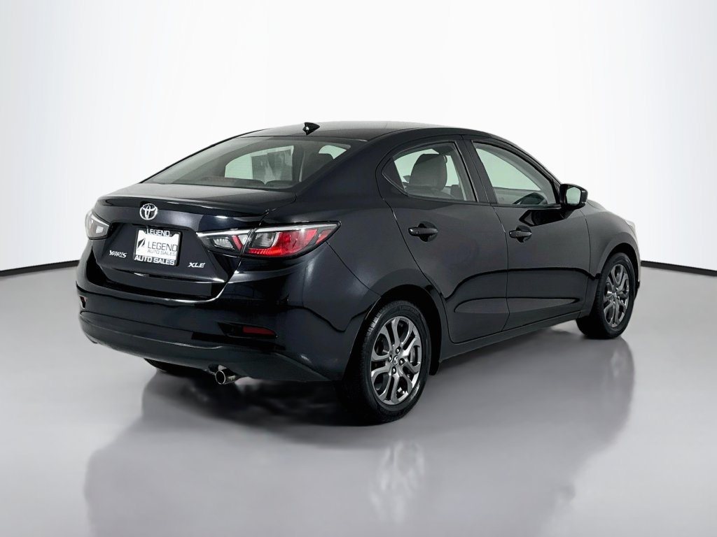 Used 2019 Toyota Yaris XLE FWD image 6