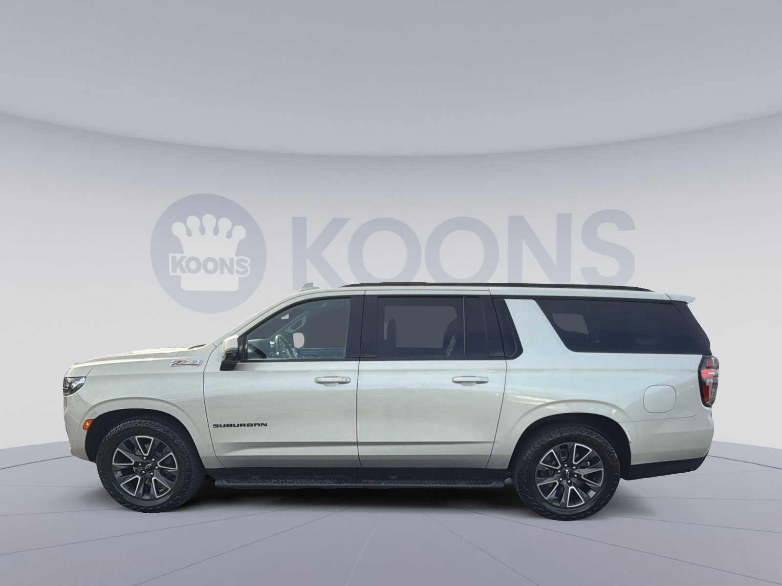 Used 2021 Chevrolet Suburban Z71 w/ Z71 Off-Road Package image 2