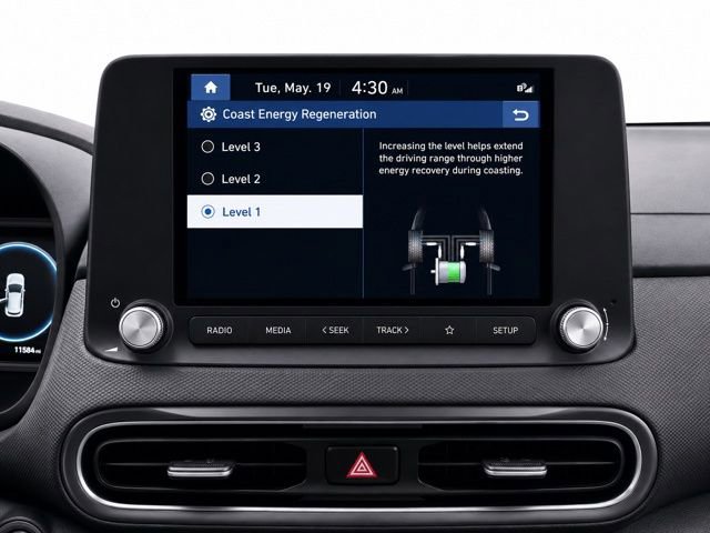 Used 2023 Hyundai Kona SE FWD image 28