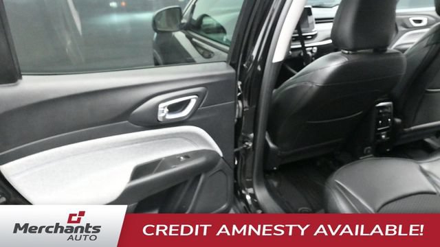 Used 2022 Jeep Compass Latitude AWD/4WD image 21